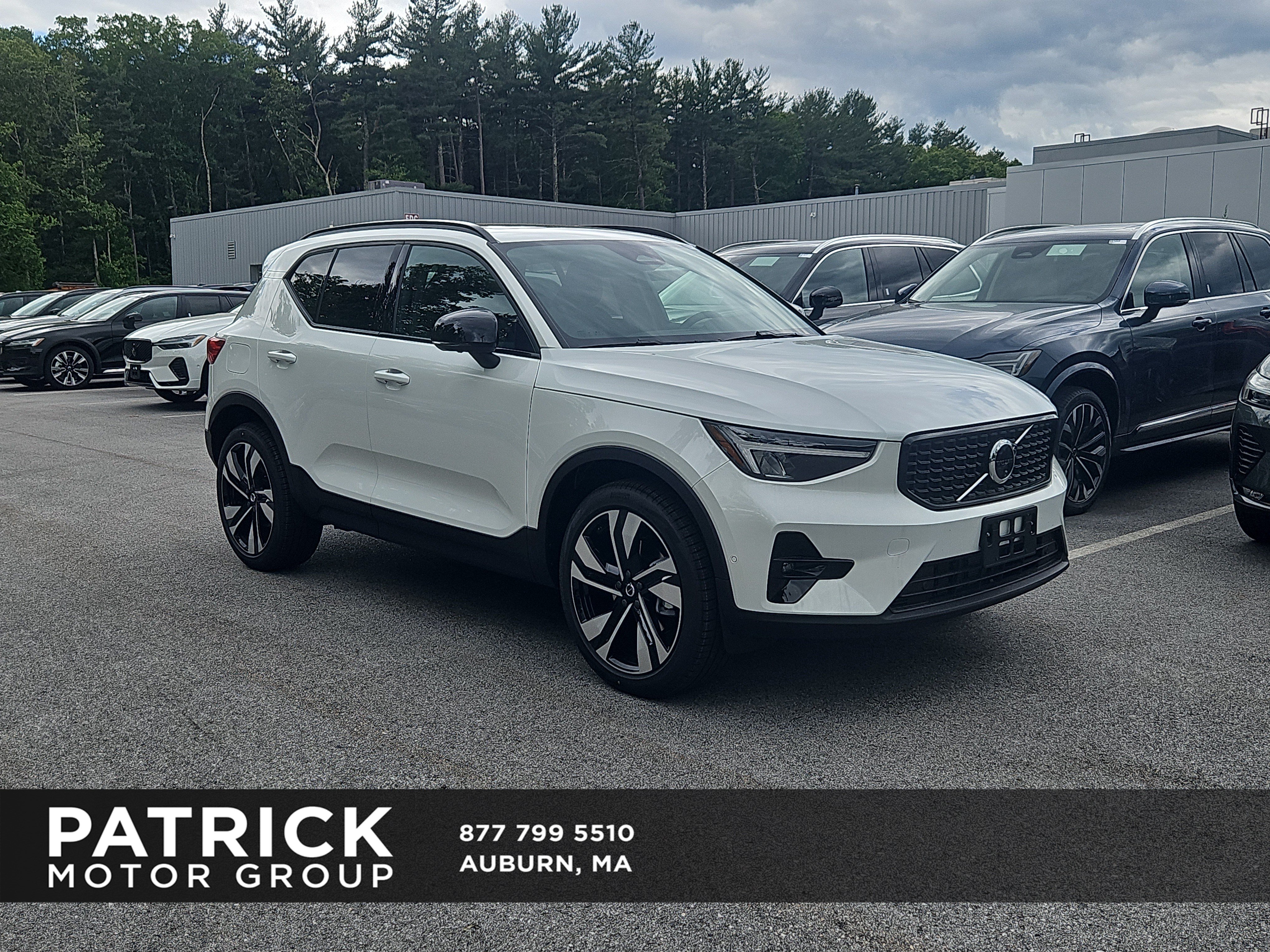New 2026 Volvo XC40 B5 Plus w/ Climate Package