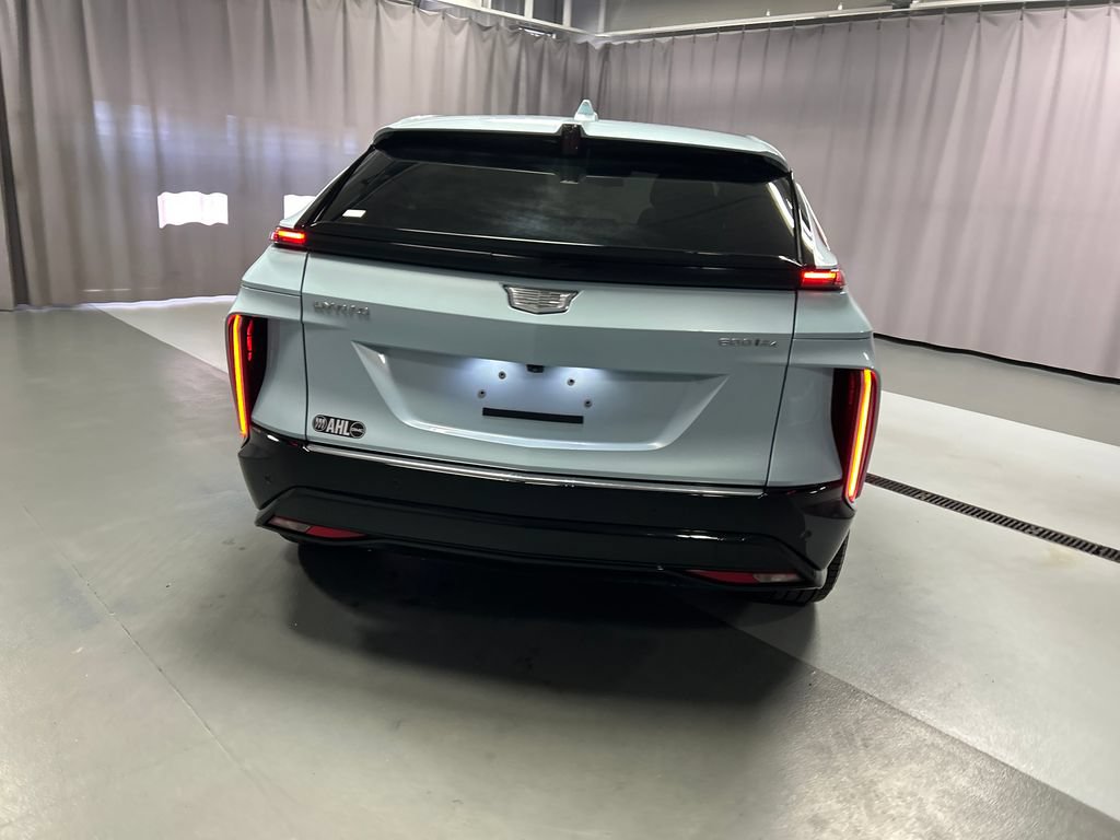 Used 2024 Cadillac Lyriq Tech AWD/4WD image 6