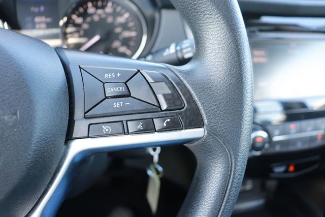 Used 2020 Nissan Rogue Sport S FWD image 18