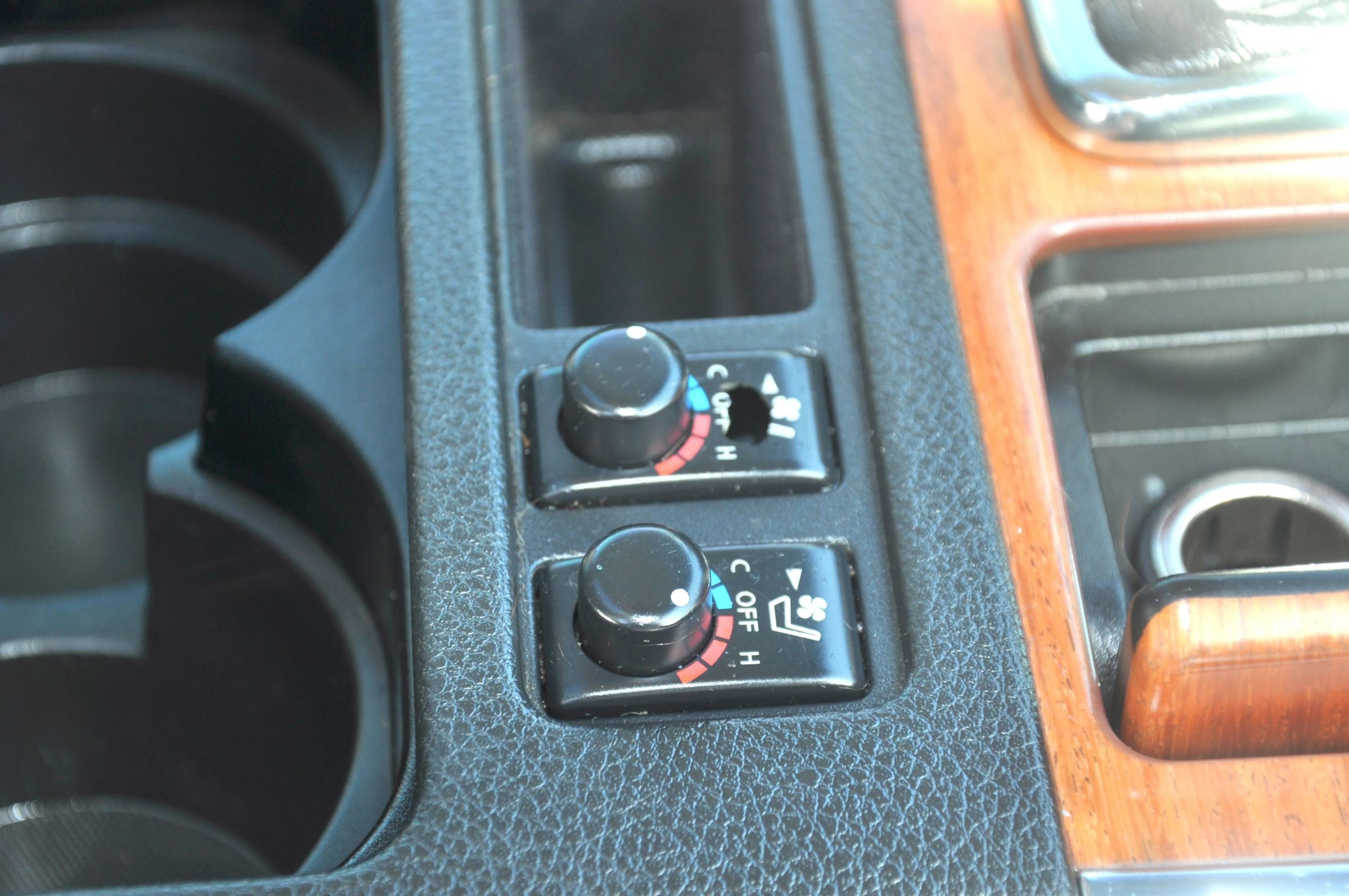 Used 2007 INFINITI M35 w/ Technology Pkg RWD image 24