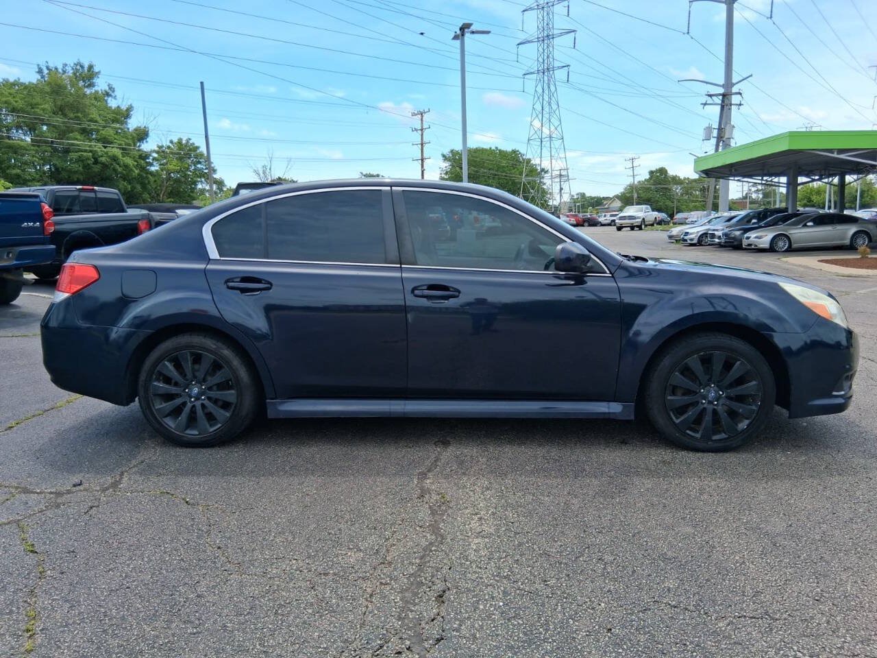 Used 2012 Subaru Legacy 2.5i Limited AWD/4WD image 4