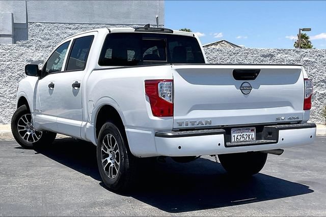 Used 2023 Nissan Titan SV AWD/4WD image 10
