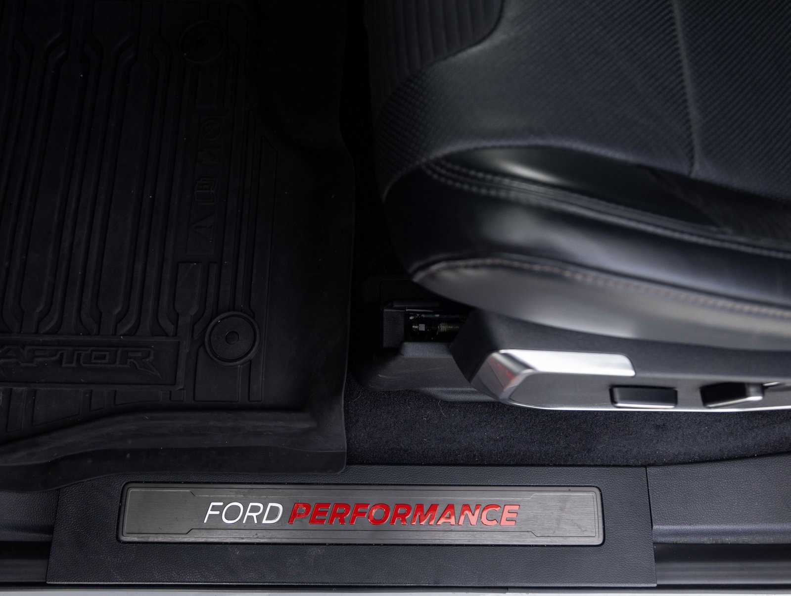 Used 2023 Ford F150 Raptor image 22