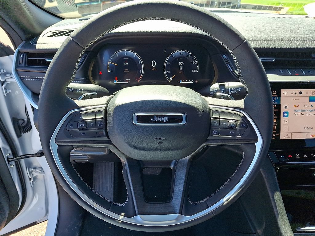 New 2026 Jeep Grand Cherokee Altitude AWD/4WD image 16