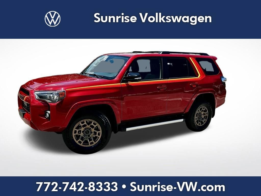 Used 2023 Toyota 4Runner 40th Anniversary SE image 1