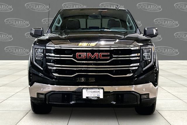Used 2022 GMC Sierra 1500 SLT w/ SLT Premium Plus Package AWD/4WD image 2