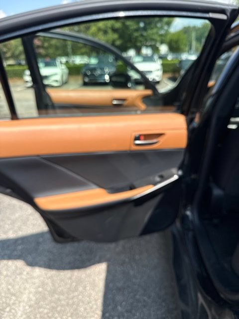 Used 2021 Lexus IS 300 AWD w/ Comfort Package image 9