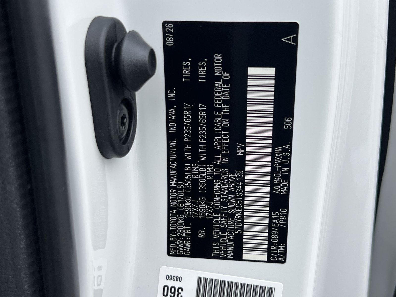 New 2026 Toyota Sienna XLE FWD image 27