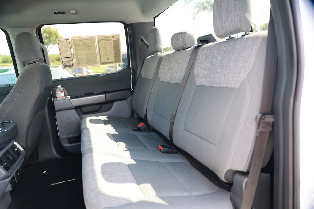 Used 2023 Ford F150 Lightning XLT image 33