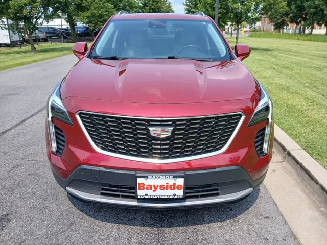 Used 2020 Cadillac XT4 Premium Luxury w/ Cold Weather Package FWD image 7