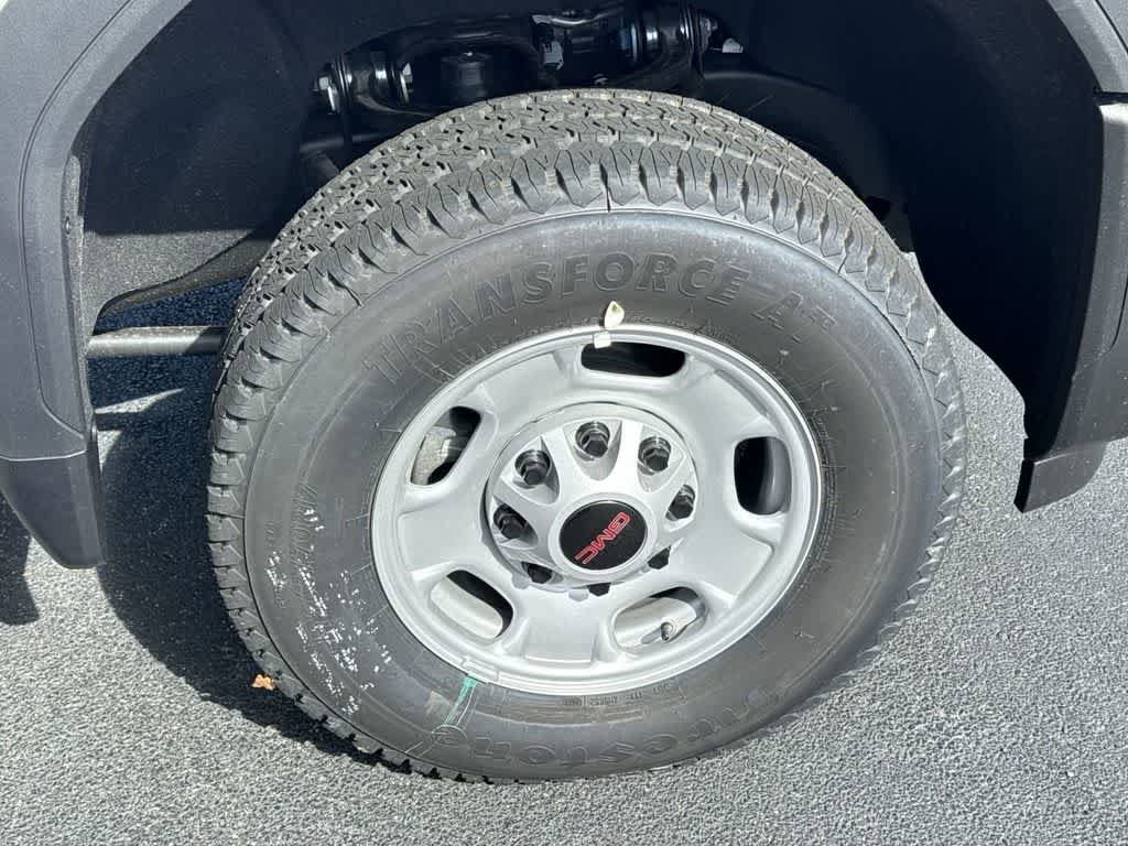 New 2024 GMC Sierra 2500 Pro w/ Convenience Package image 23