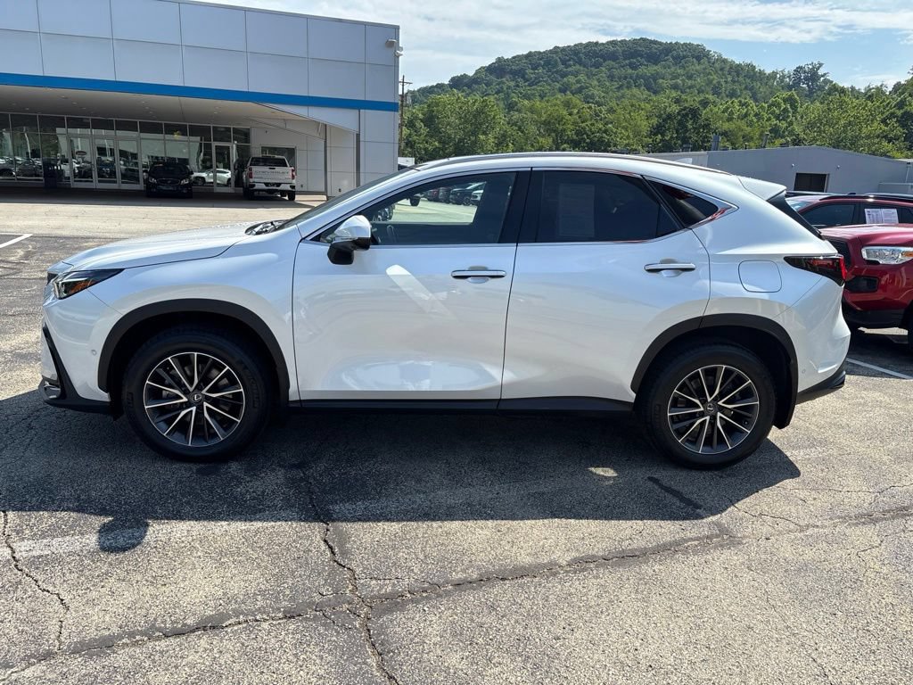Used 2025 Lexus NX 350h AWD w/ Rear Seat Package image 2