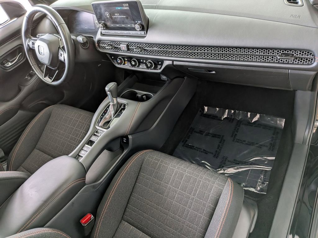 Used 2025 Honda HR-V Sport image 31