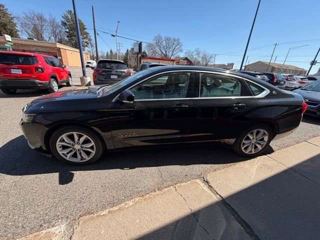 Used 2017 Chevrolet Impala LT w/ Leather Package FWD image 5