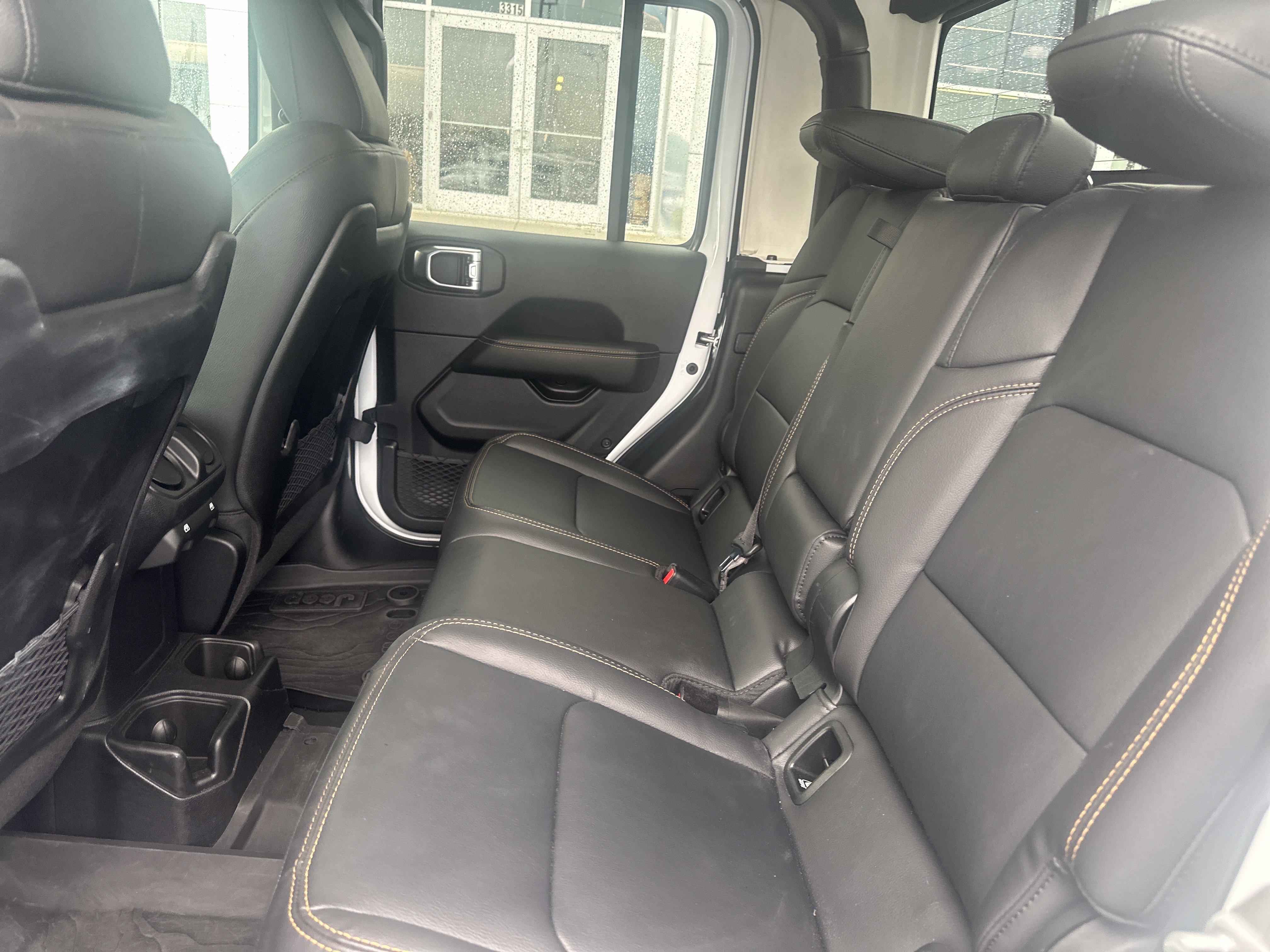 Used 2025 Jeep Gladiator Sport AWD/4WD image 22