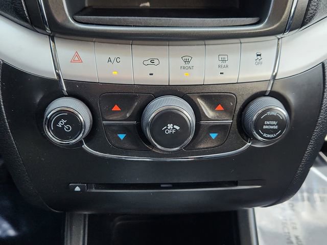 Used 2019 Dodge Journey SE w/ Blacktop Package image 41