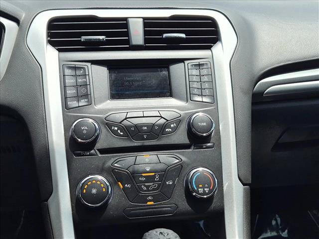Used 2016 Ford Fusion S FWD image 14