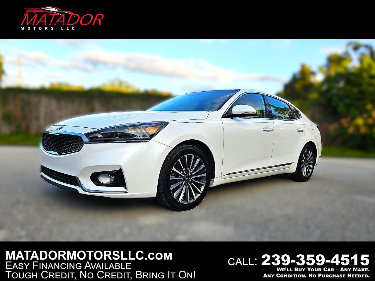 Used 2017 Kia Cadenza Premium w/ Luxury Package image 1