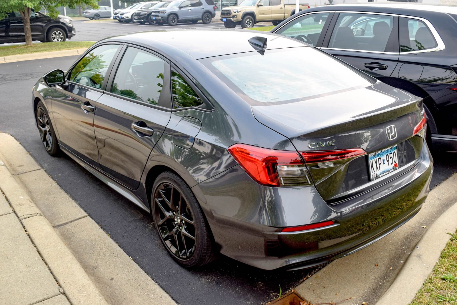 Used 2023 Honda Civic Sport image 7