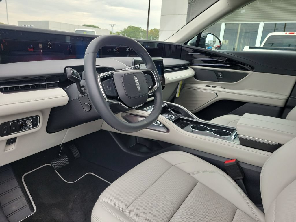 New 2026 Lincoln Nautilus Premier AWD/4WD image 21