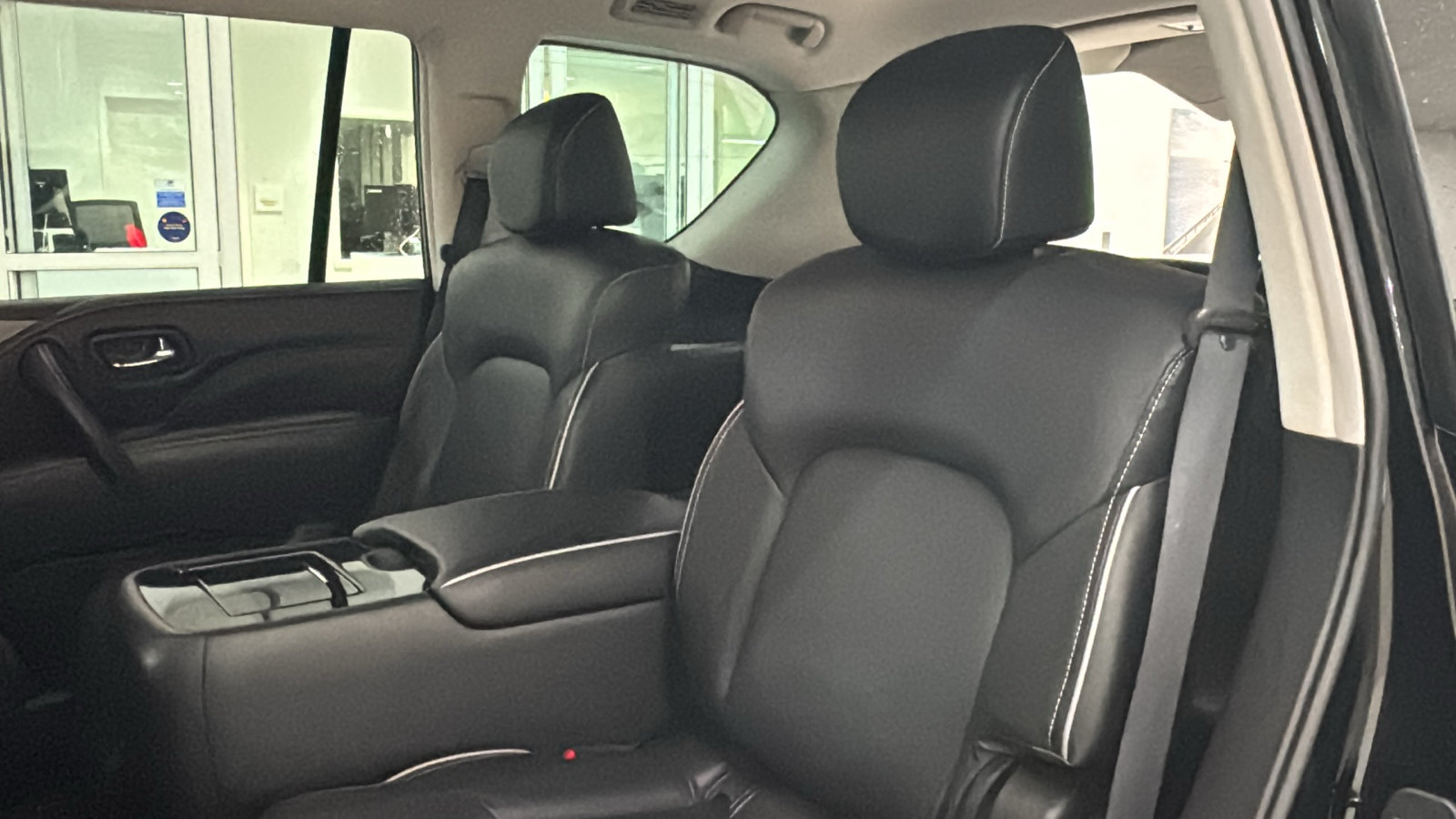 Used 2023 INFINITI QX80 Premium Select w/ Cargo Package AWD/4WD image 27
