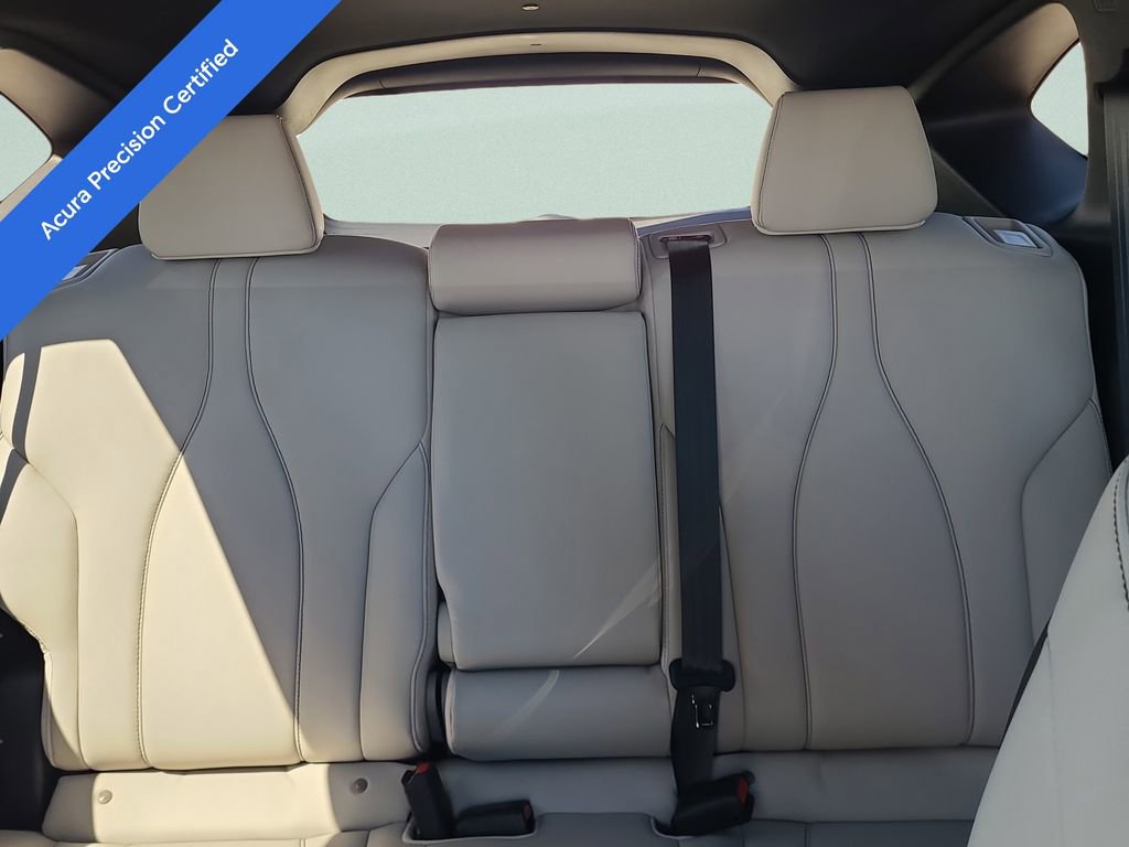 Used 2025 Acura RDX SH-AWD image 16