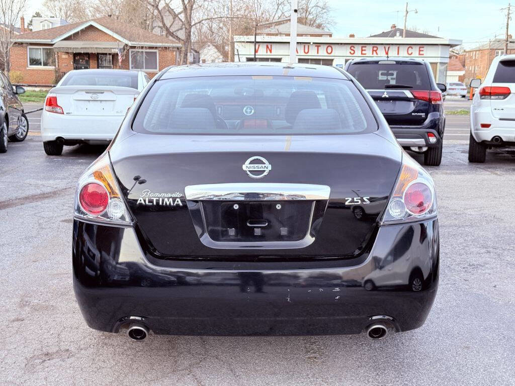 Used 2012 Nissan Altima 2.5 S w/ Convenience Pkg image 9