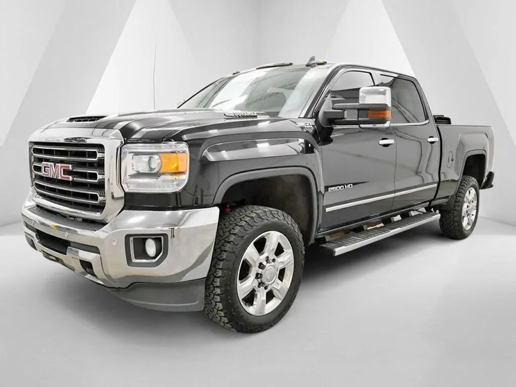Used 2019 GMC Sierra 2500 SLT w/ Driver Alert Package AWD/4WD image 3