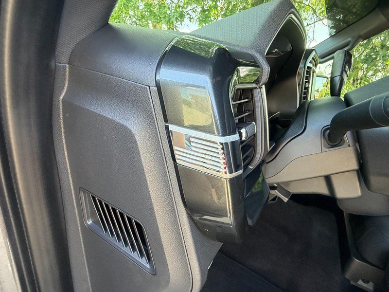 Used 2022 Ford F150 XL w/ STX Appearance Package RWD image 19