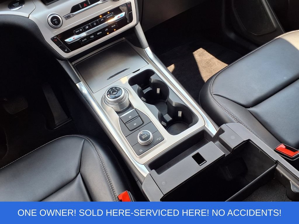 Certified 2023 Ford Explorer XLT w/ Equipment Group 202A AWD/4WD image 12