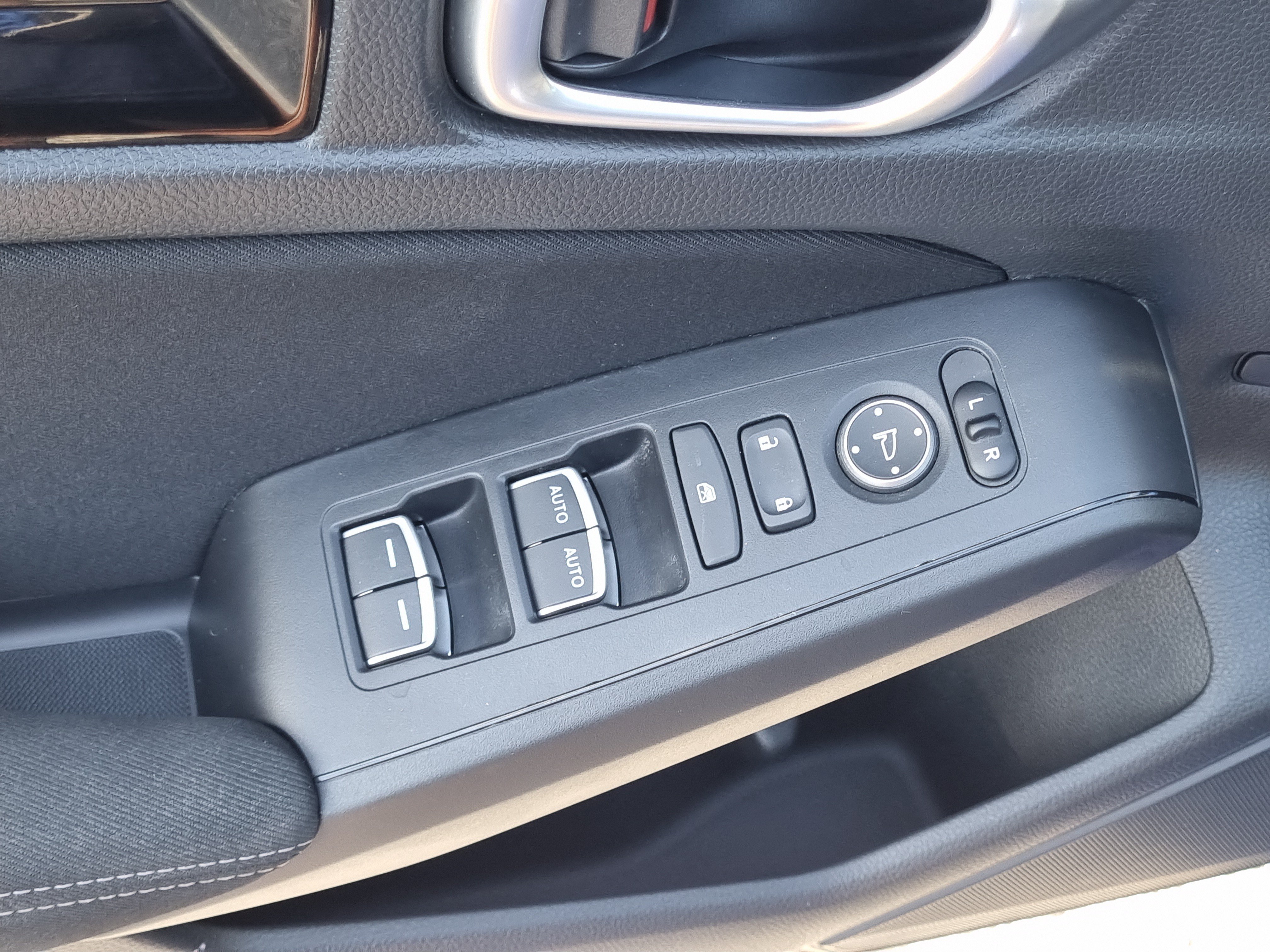 Used 2023 Honda Civic EX image 23
