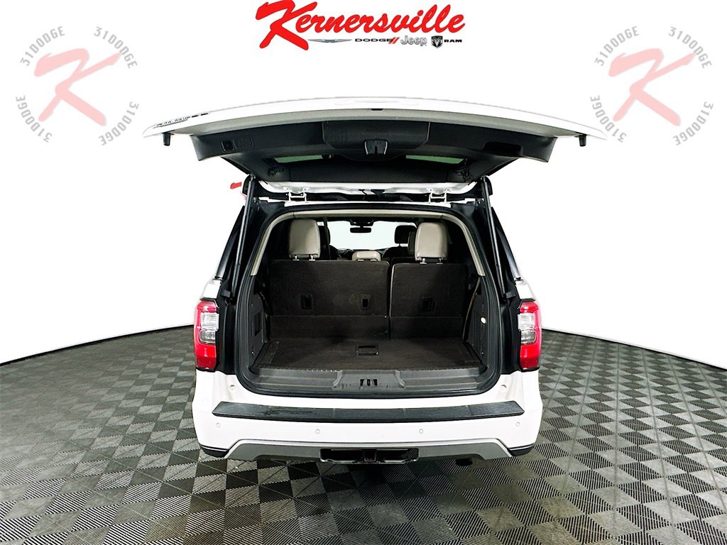 Used 2021 Ford Expedition Limited image 30
