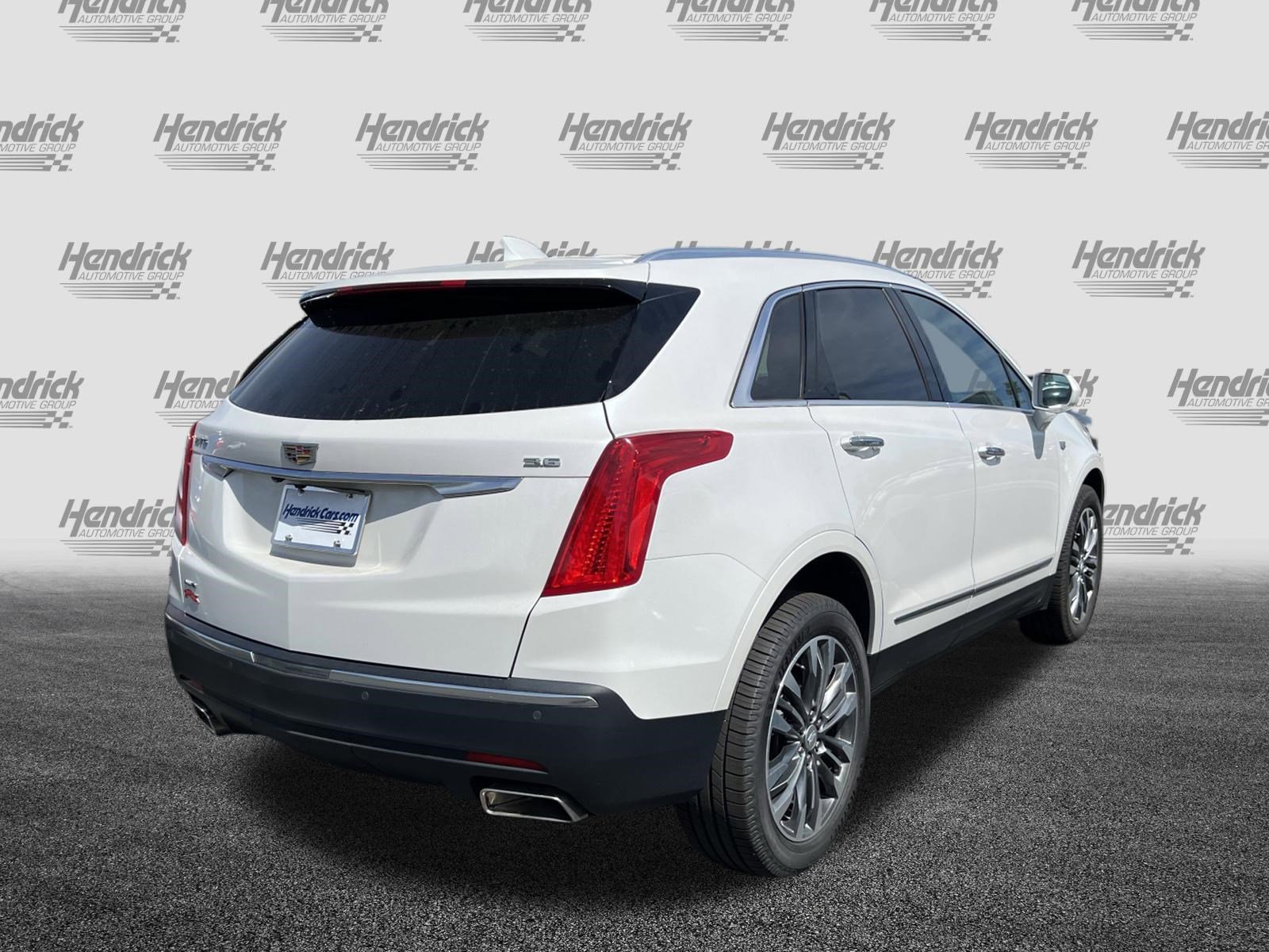 Used 2019 Cadillac XT5 Luxury AWD/4WD image 11