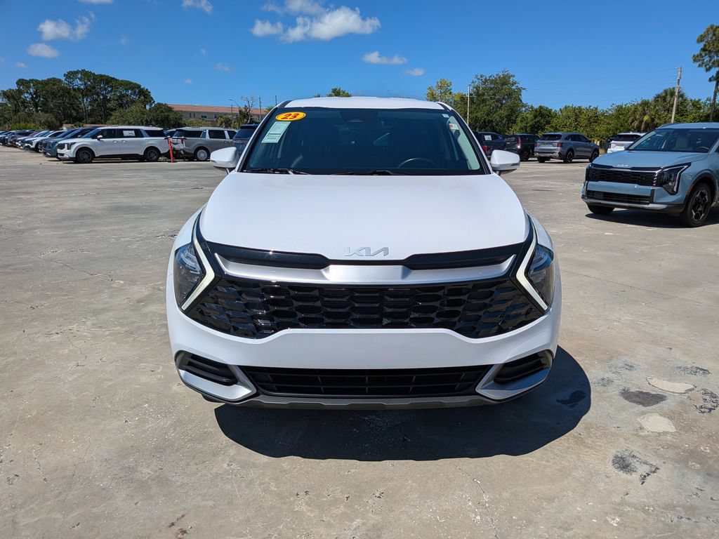 Certified 2023 Kia Sportage EX FWD image 3