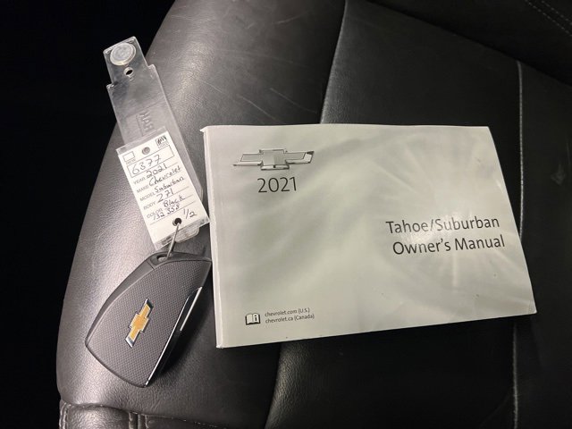 Used 2021 Chevrolet Suburban Z71 w/ Z71 Signature Package image 33