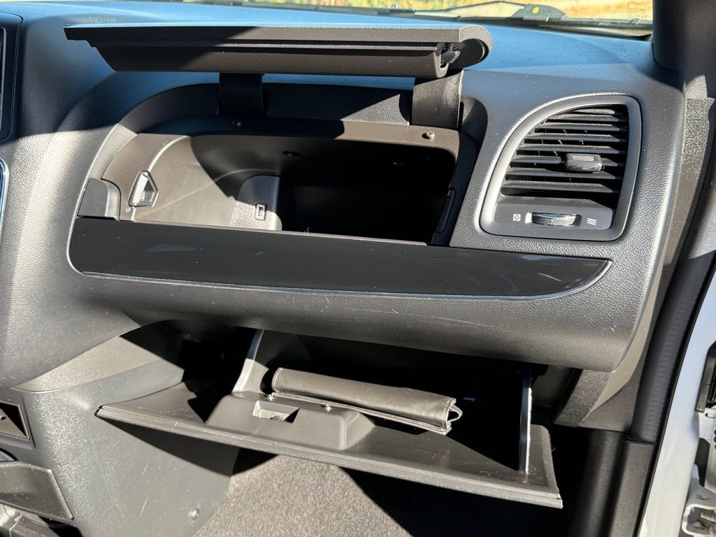 Used 2018 Dodge Grand Caravan SE image 20