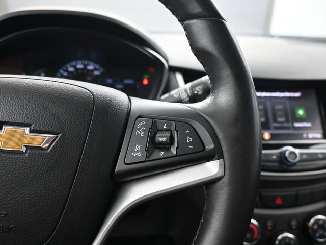 Used 2021 Chevrolet Trax LT w/ Sport Edition image 16