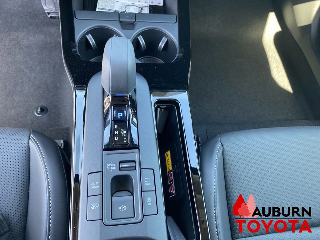 New 2026 Toyota Prius Plug-In Hybrid FWD image 32