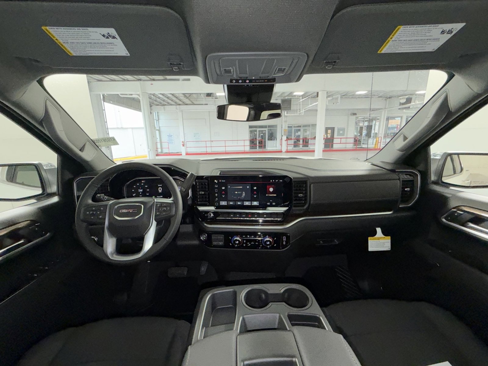 New 2026 GMC Sierra 1500 SLE image 23