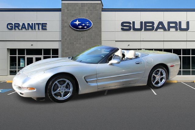 Used 2004 Chevrolet Corvette Convertible w/ Preferred Equipment Group RWD image 5