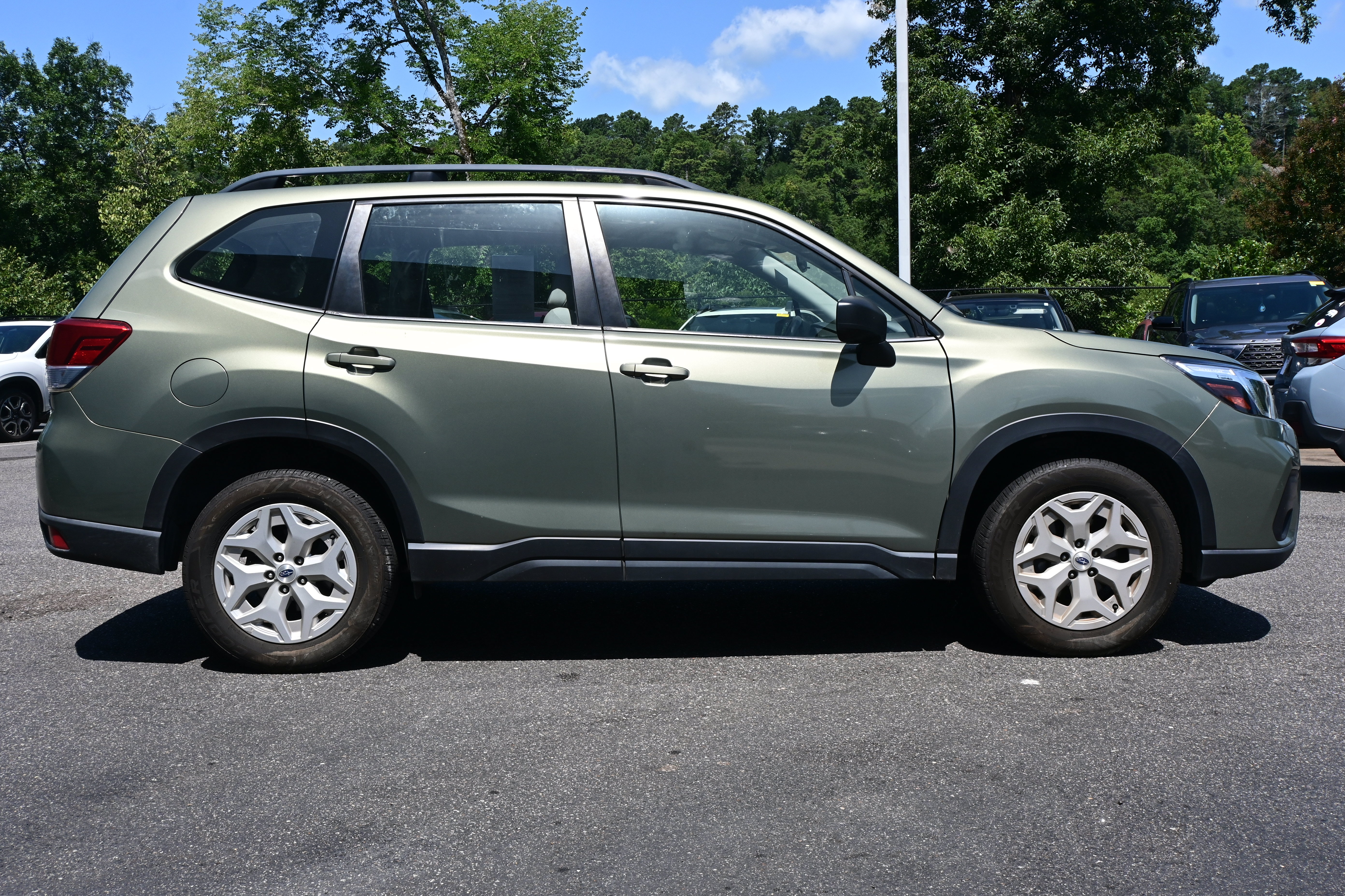 Used 2020 Subaru Forester w/ Alloy Wheel Package AWD/4WD image 10