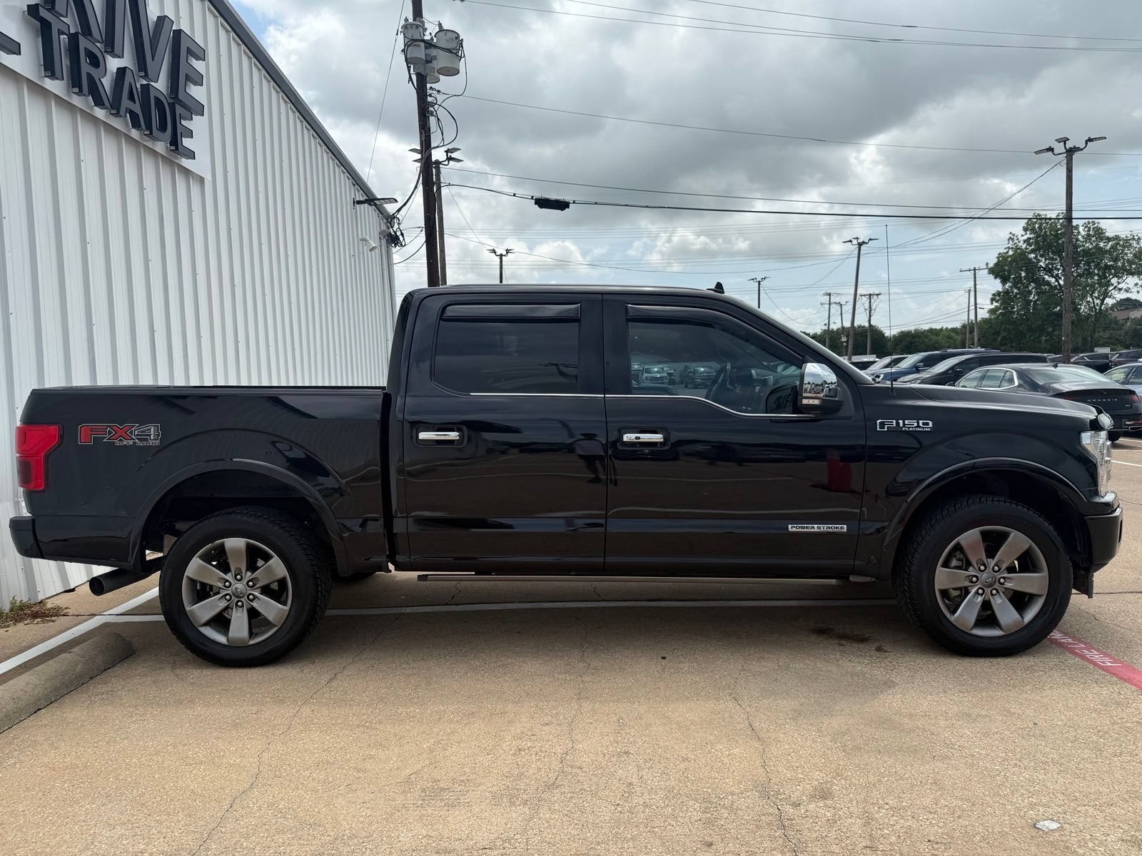 Used 2019 Ford F150 Platinum w/ Equipment Group 701A Luxury AWD/4WD image 8