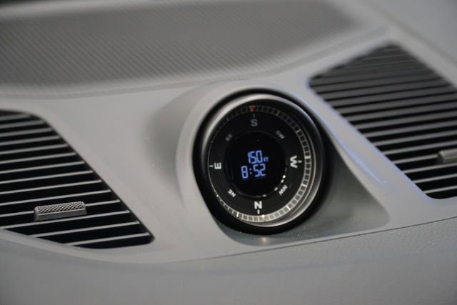 New 2026 Porsche Cayenne image 19