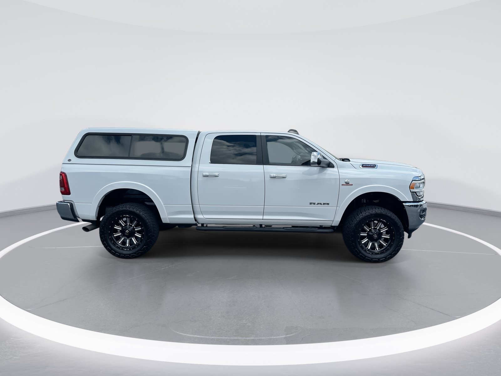 Used 2022 RAM 2500 Laramie AWD/4WD image 10