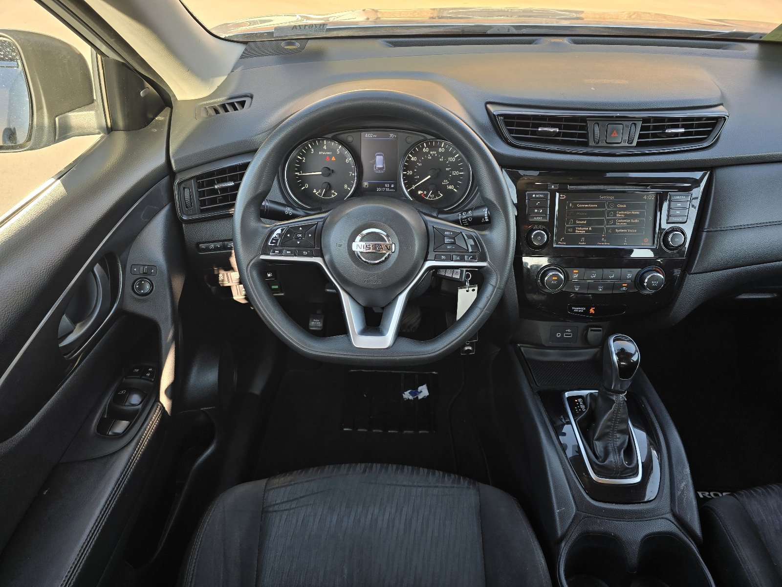 Used 2020 Nissan Rogue S image 9
