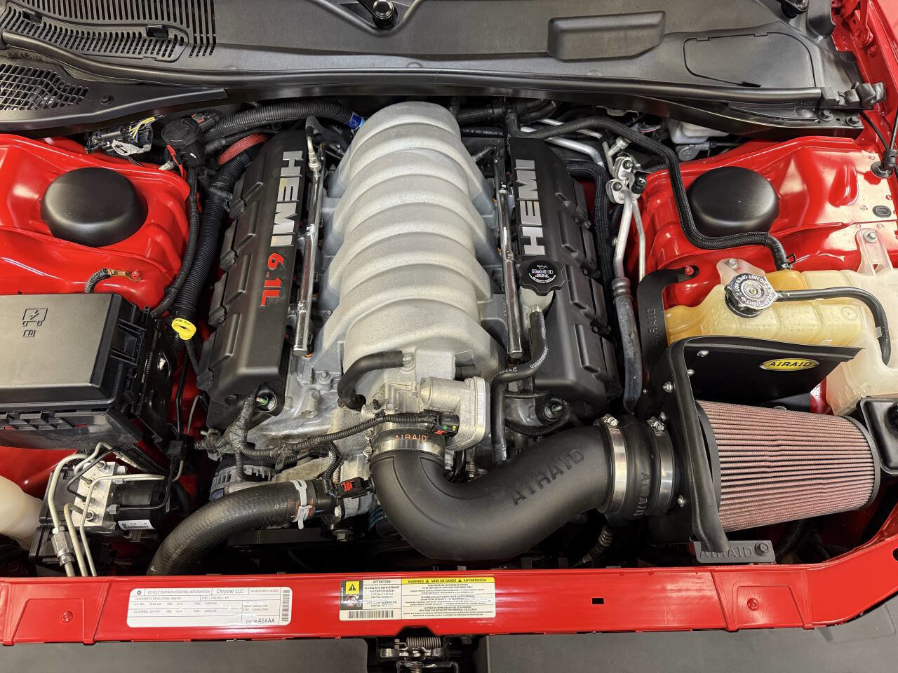 Used 2009 Dodge Challenger SRT8 w/ SRT Option Group II RWD image 33