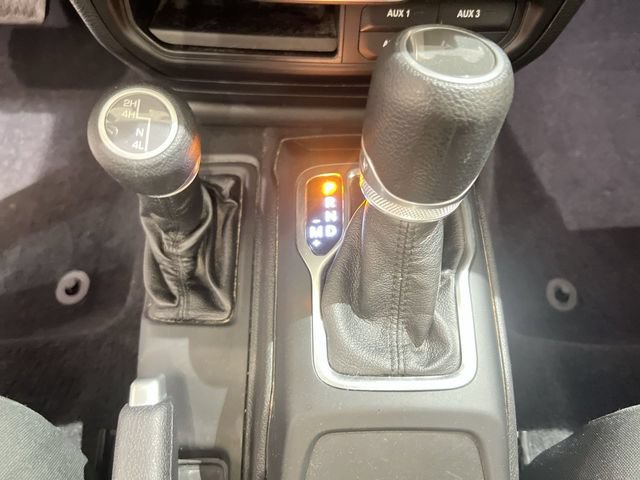 Used 2021 Jeep Wrangler Unlimited Sport AWD/4WD image 14