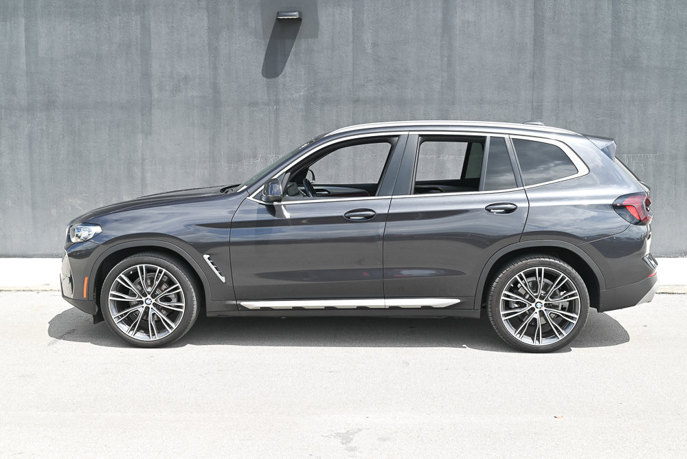 Used 2023 BMW X3 sDrive30i w/ Convenience Package RWD image 5