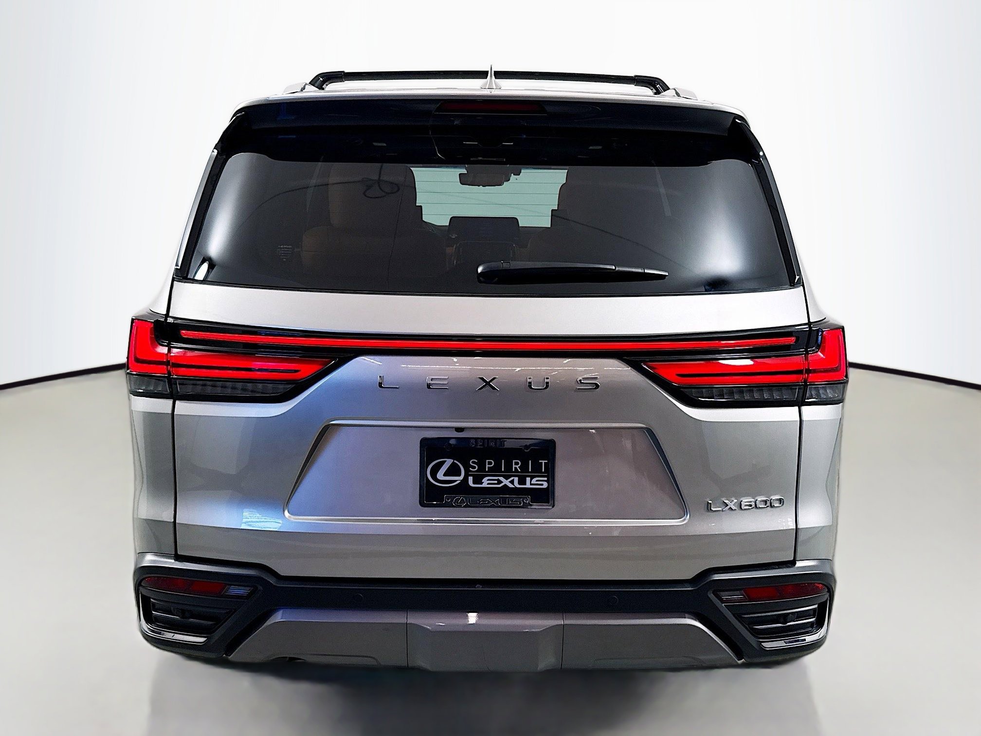 Used 2023 Lexus LX 600 4WD w/ Accessory Package (Z1) image 6