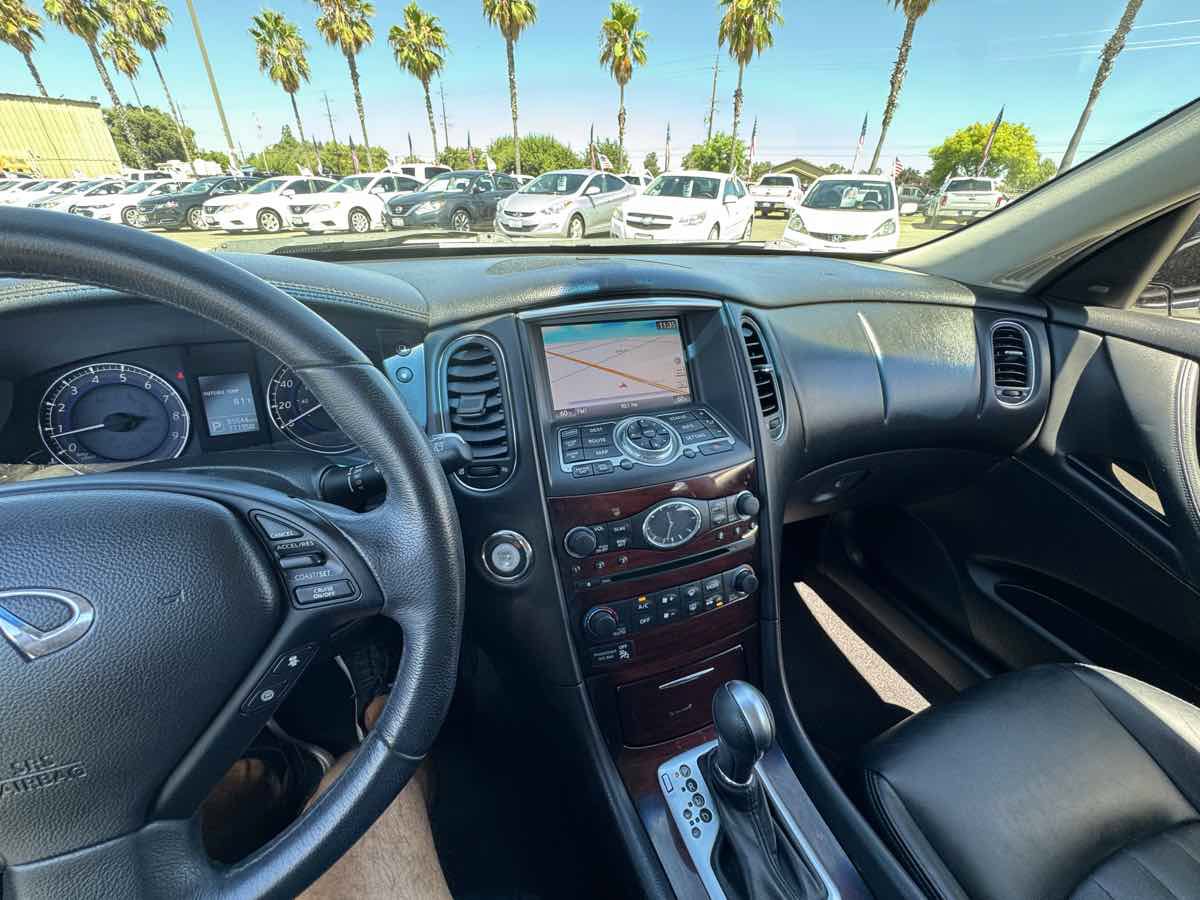 Used 2016 INFINITI QX50 2WD w/ Technology Package image 27